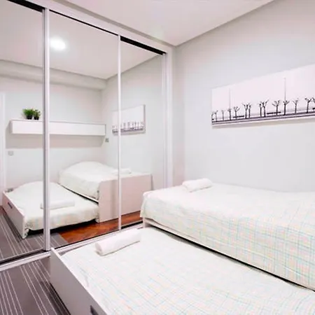 Usandizaga Ii By Basque Homes *