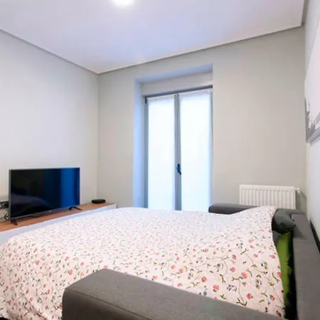 Usandizaga Ii By Basque Homes * San Sebastian